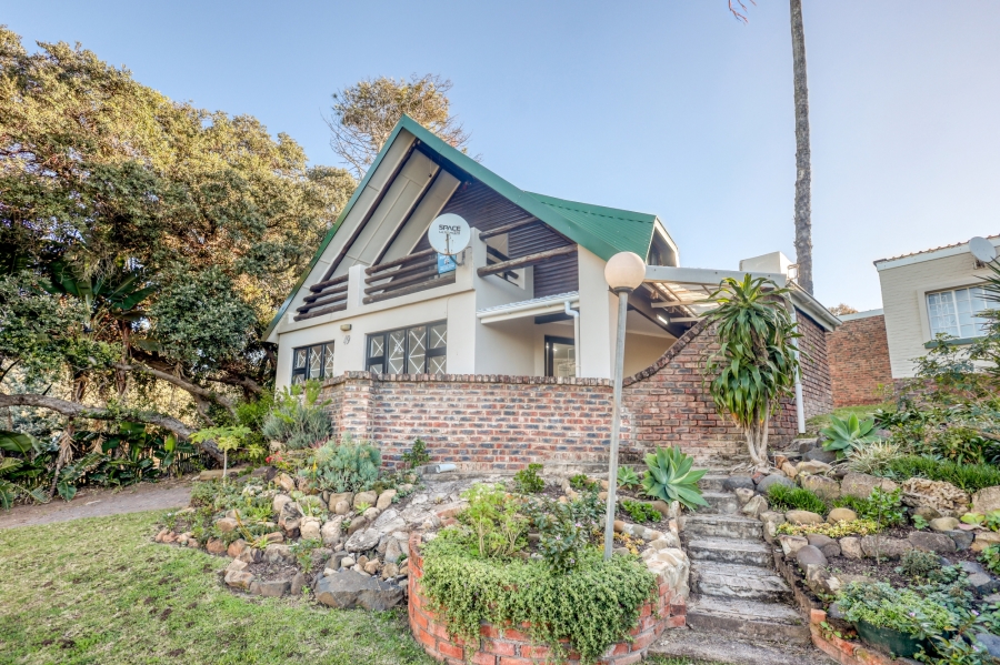 4 Bedroom Property for Sale in Cintsa West Eastern Cape